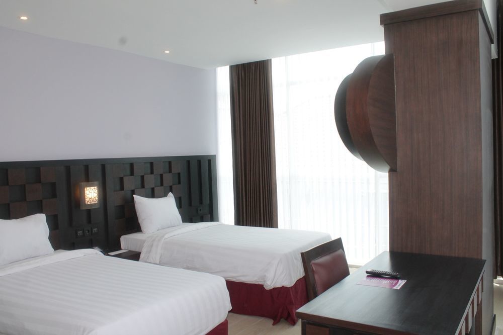 Grand Orchid Hotel Yogyakarta Maguwo Eksteriør bilde
